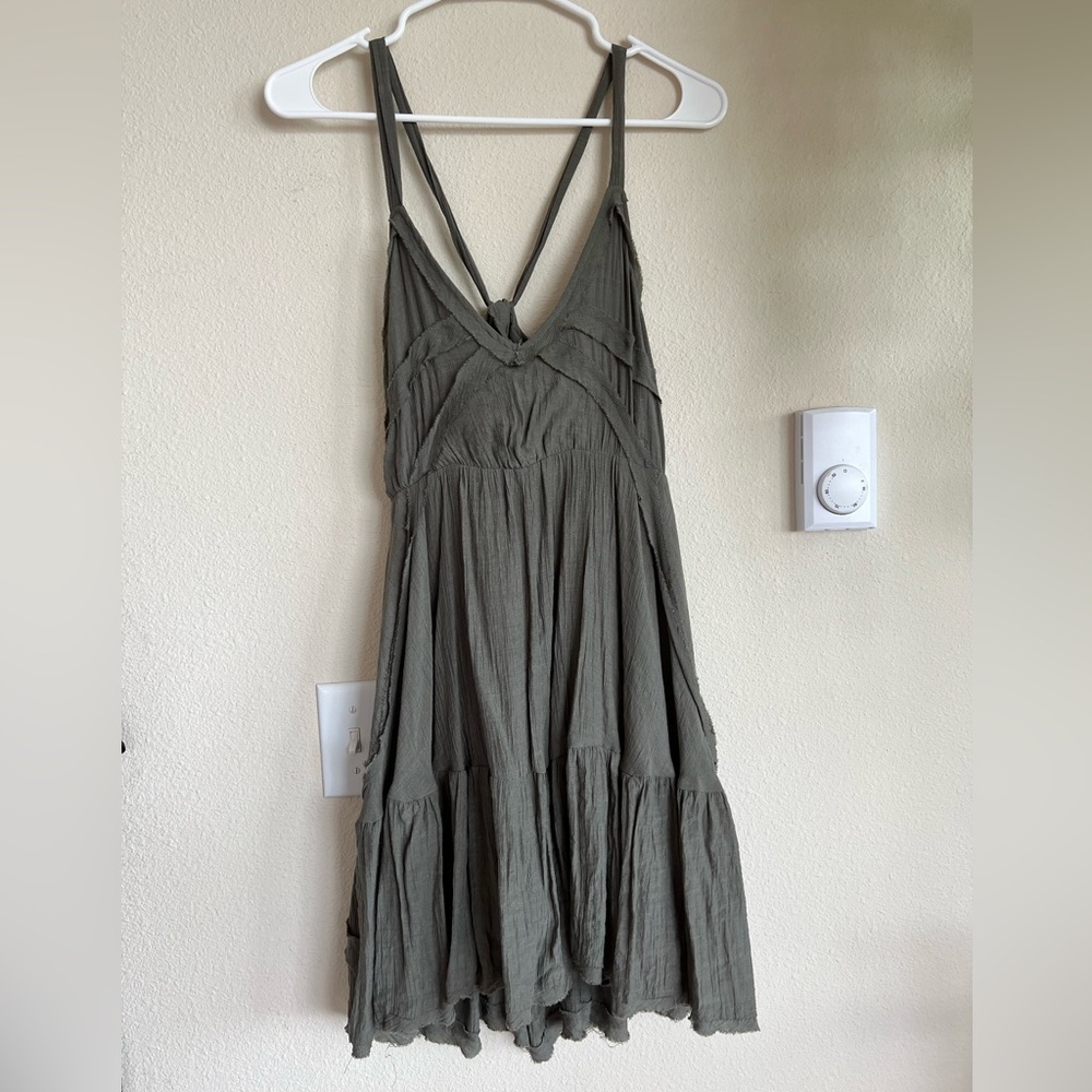 Women’s olive green s shirt, flowy dress